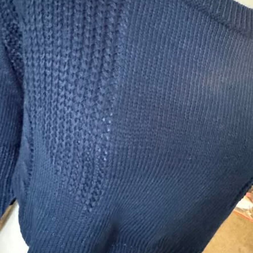 BLUE CROP SWEATER - Picture 3 of 4